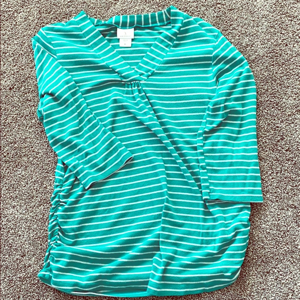 Maternity shirt
